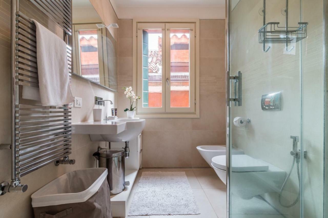 ונציה Carmini Canal View And Balcony With Lift מראה חיצוני תמונה